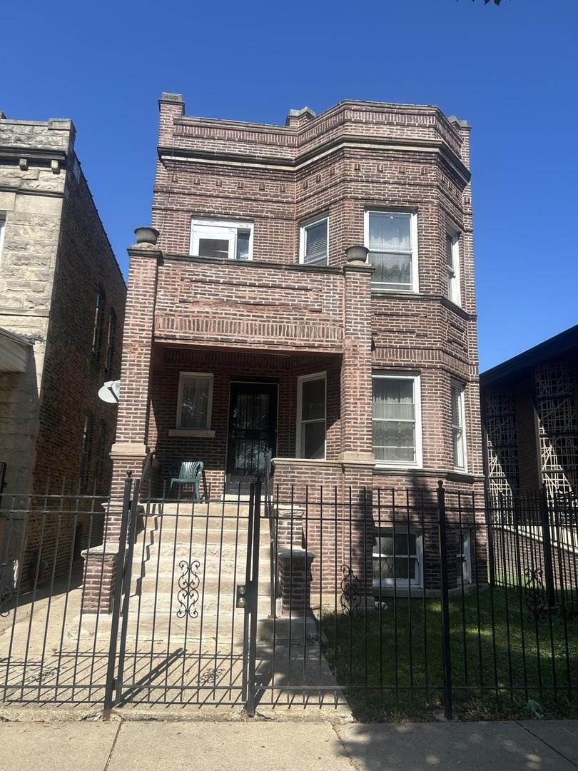 4810 W Washington Blvd., Chicago, IL 60644