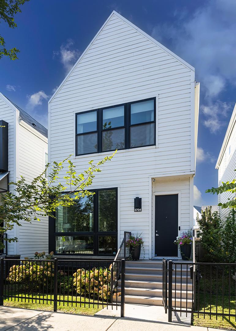 3704 N Milwaukee Ave., Chicago, IL 60641