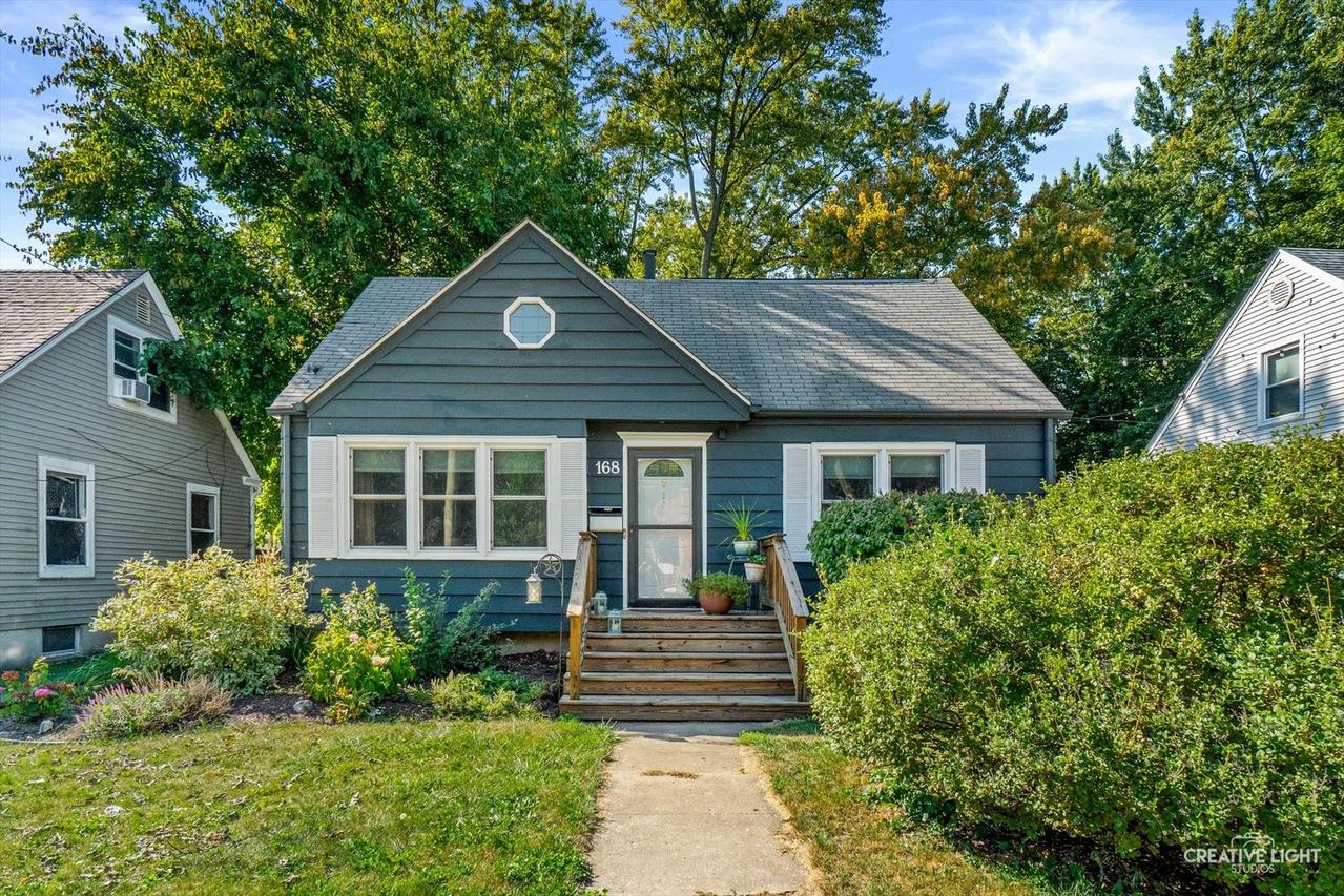 168 S Edison Ave., Elgin, IL 60123