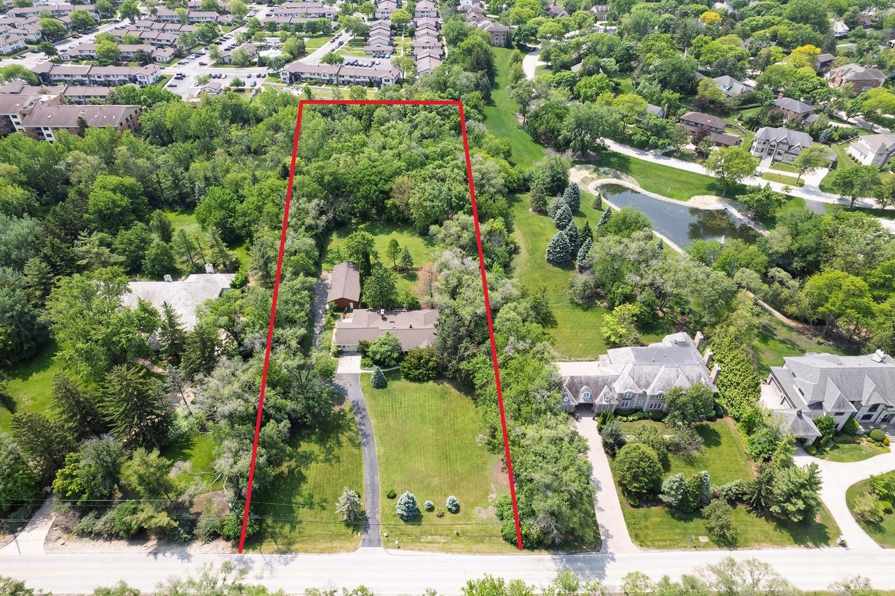 2525 35th St., Oak Brook, IL 60523