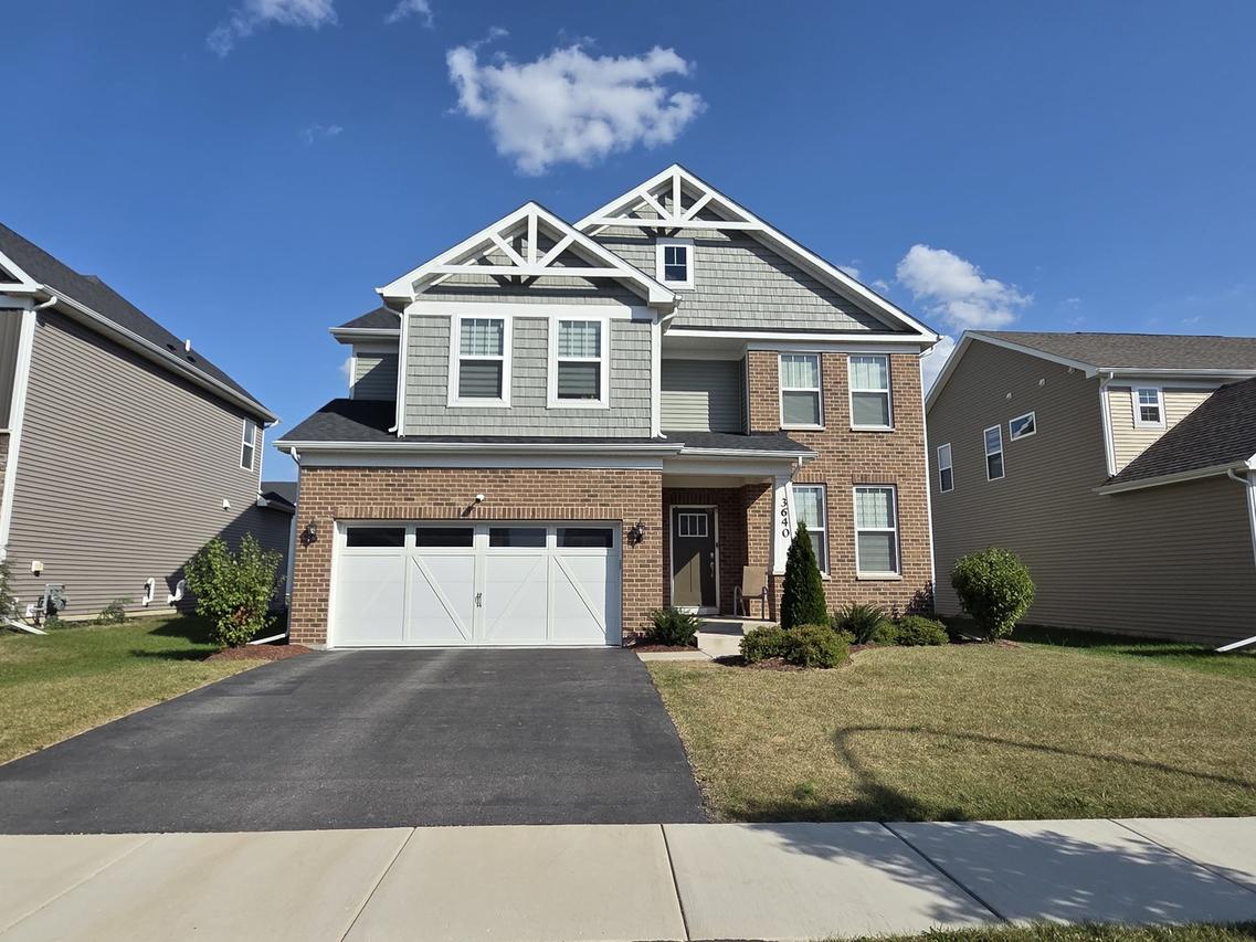 3640 Ambrosia Dr., Naperville, IL 60564