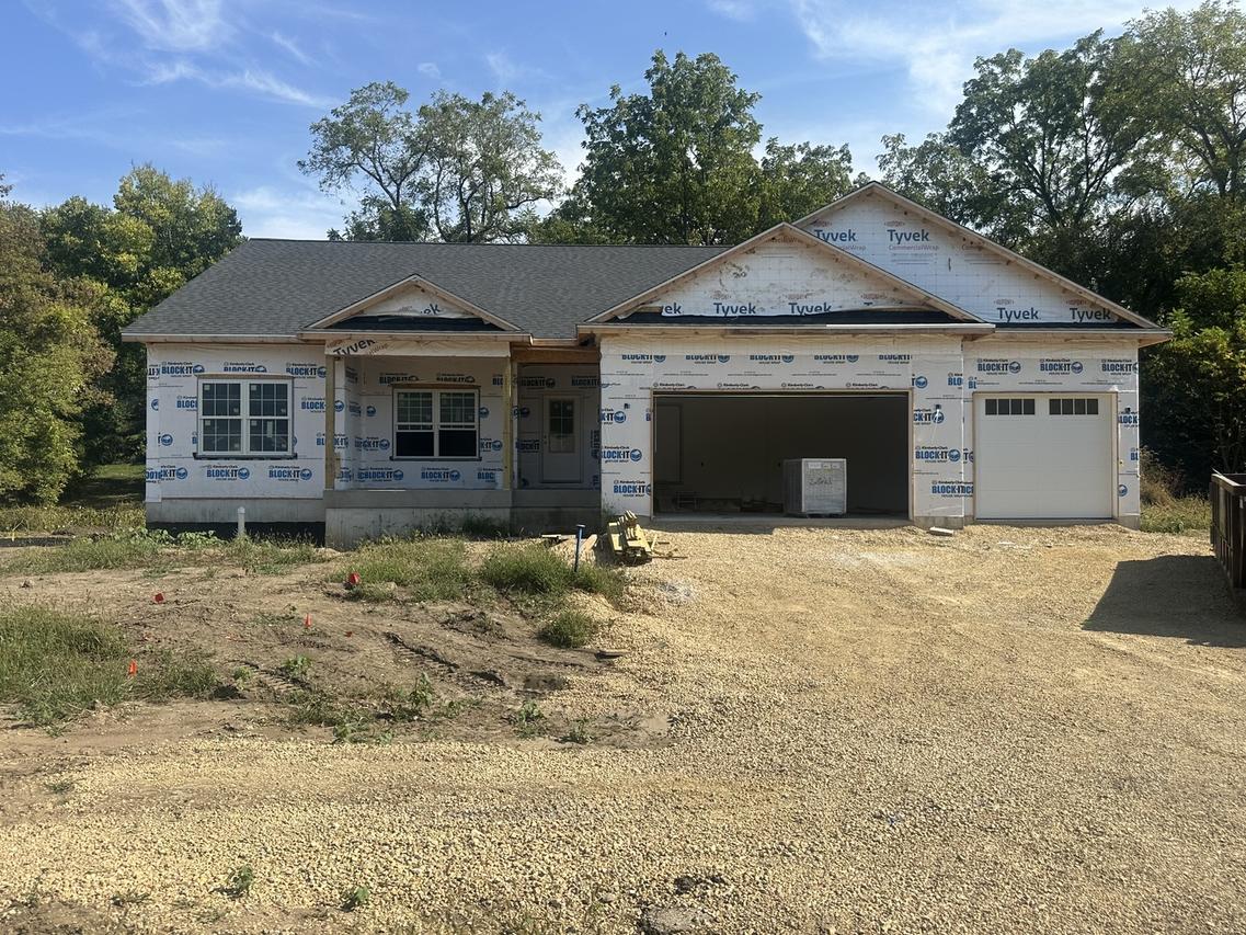 247 Creekside Dr., Byron, IL 61010