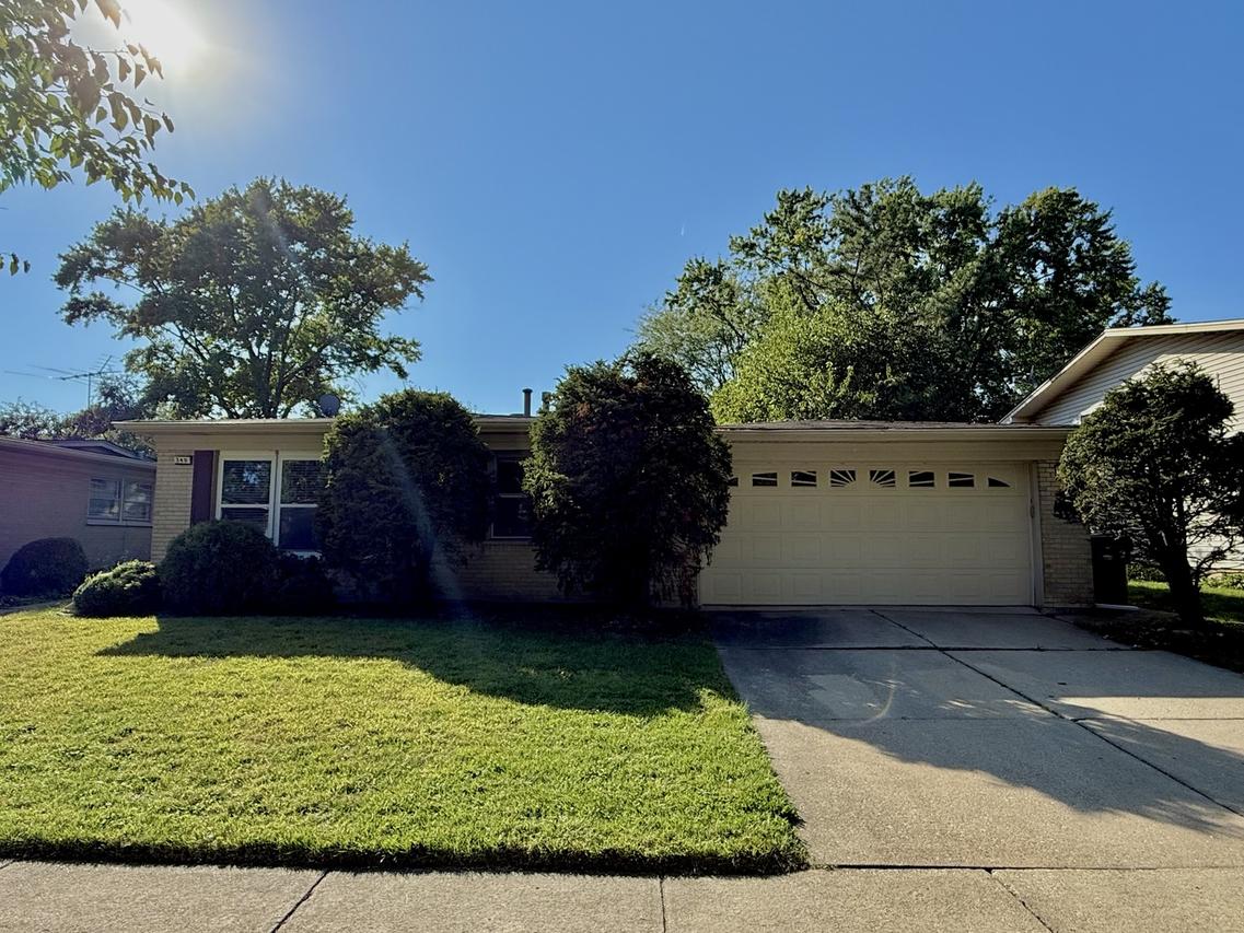 340 N Illinois Ave., Glenwood, IL 60425