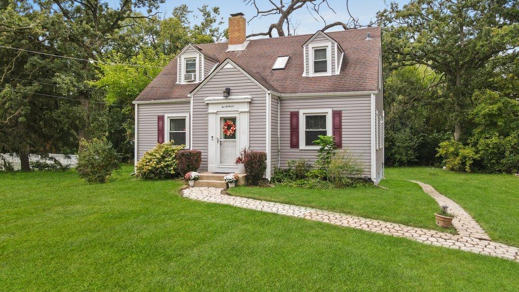236 Oakwood Dr., Wood Dale, IL 60191
