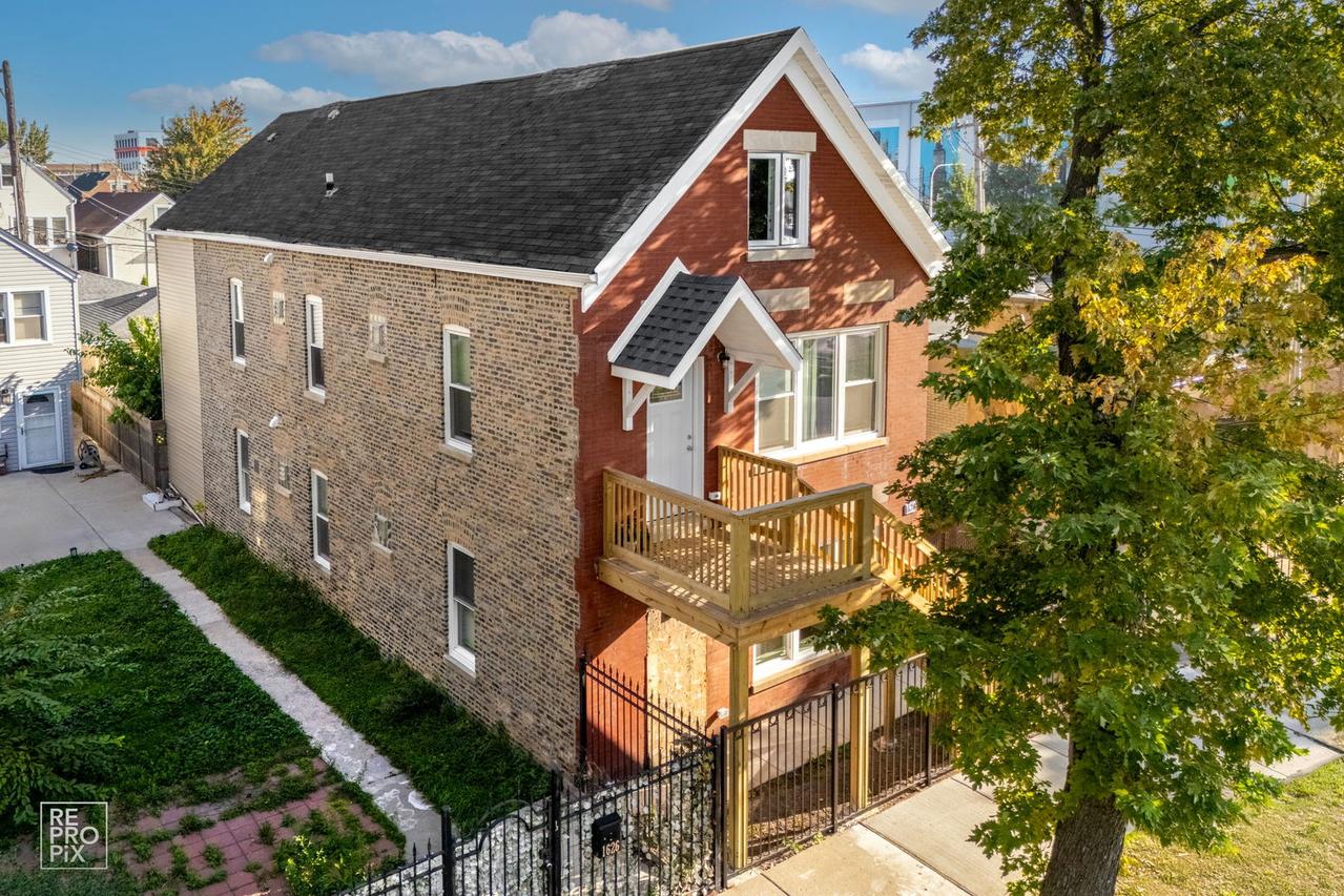 1624 W Pershing Rd., Chicago, IL 60609