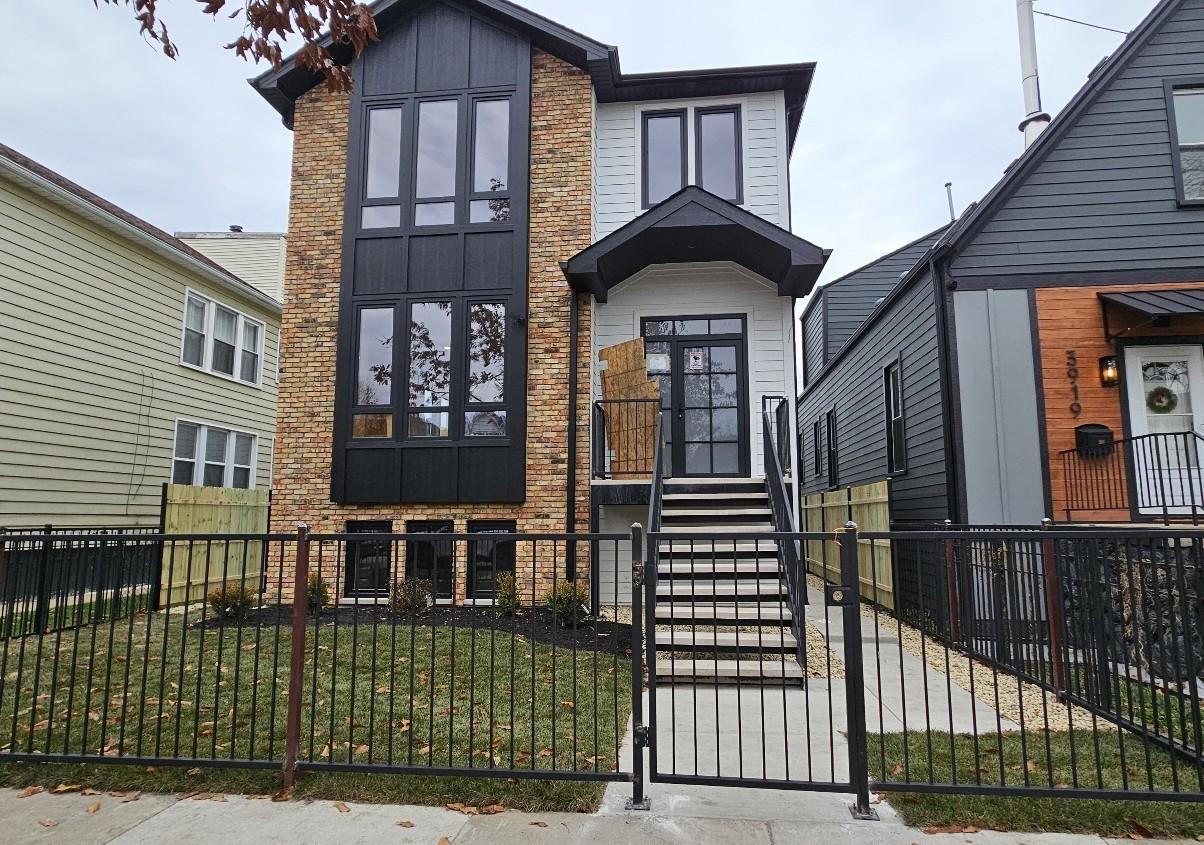 3923 N Bernard St., Chicago, IL 60618