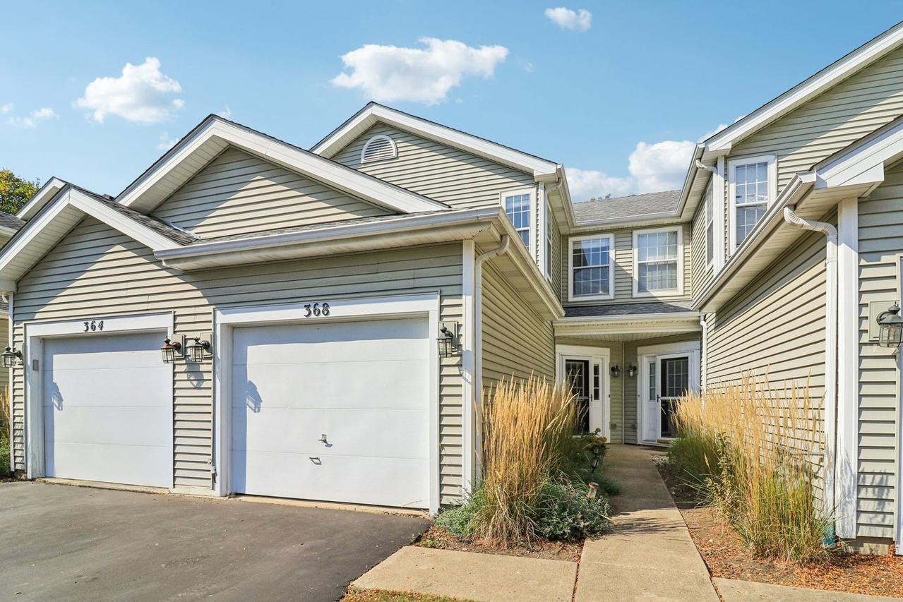 368 Glen Byrn Ct., Schaumburg, IL 60194