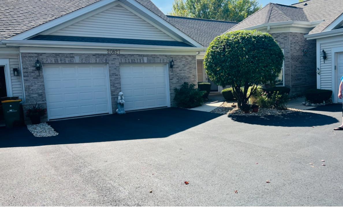 20827 W Honeysuckle Ct., Plainfield, IL 60544
