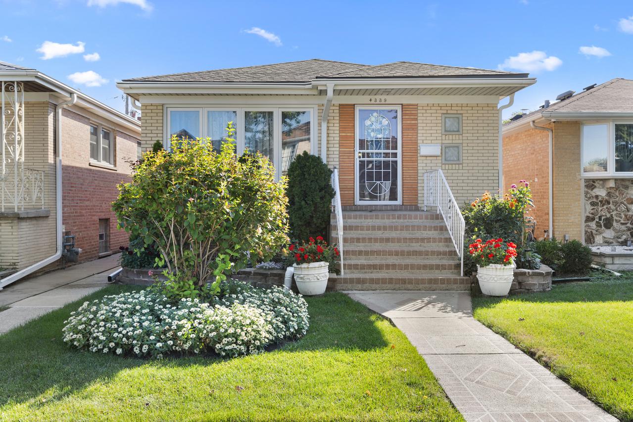 4339 N Newland Ave., Harwood Heights, IL 60706
