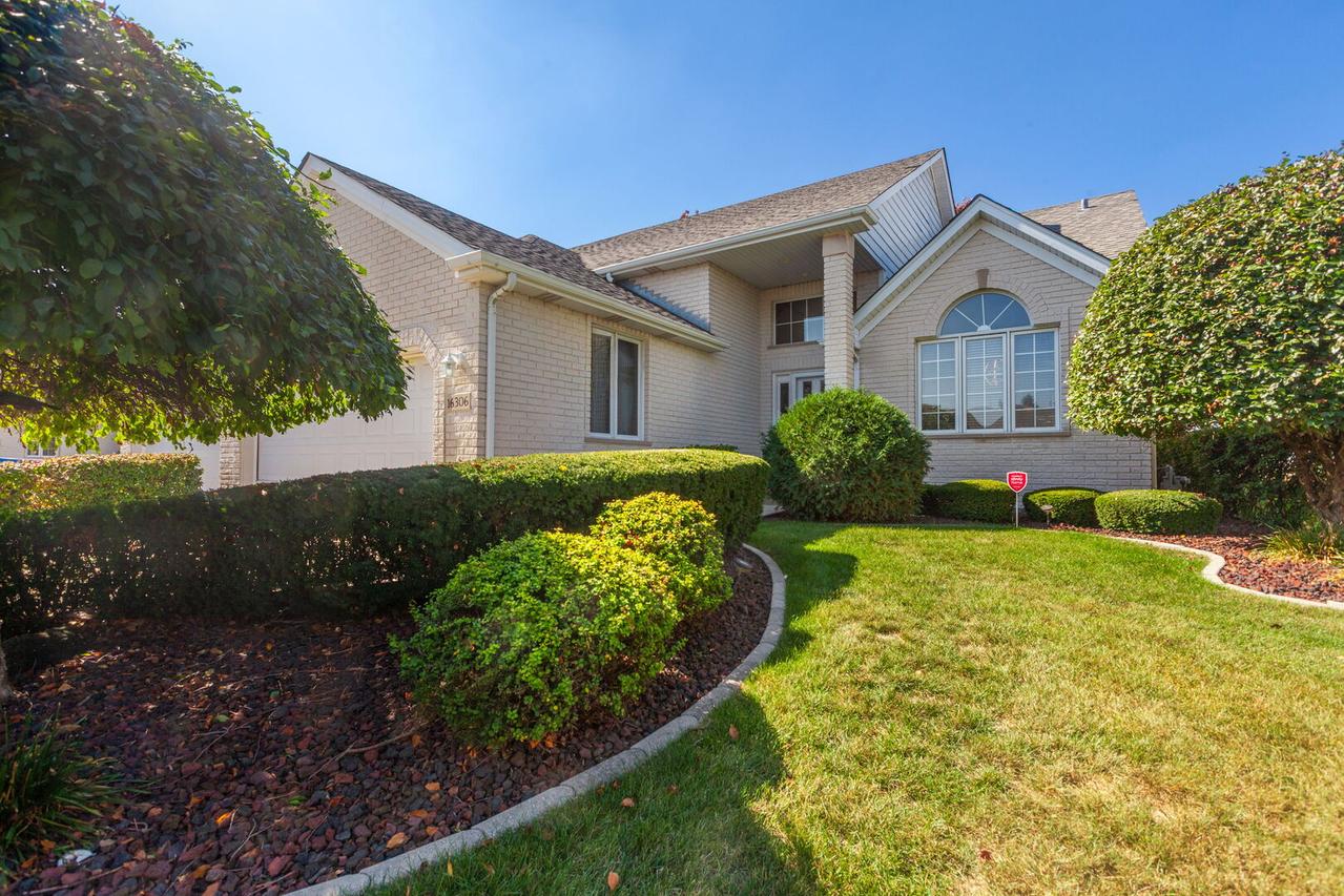 16306 Chickadee Cir., Orland Park, IL 60467