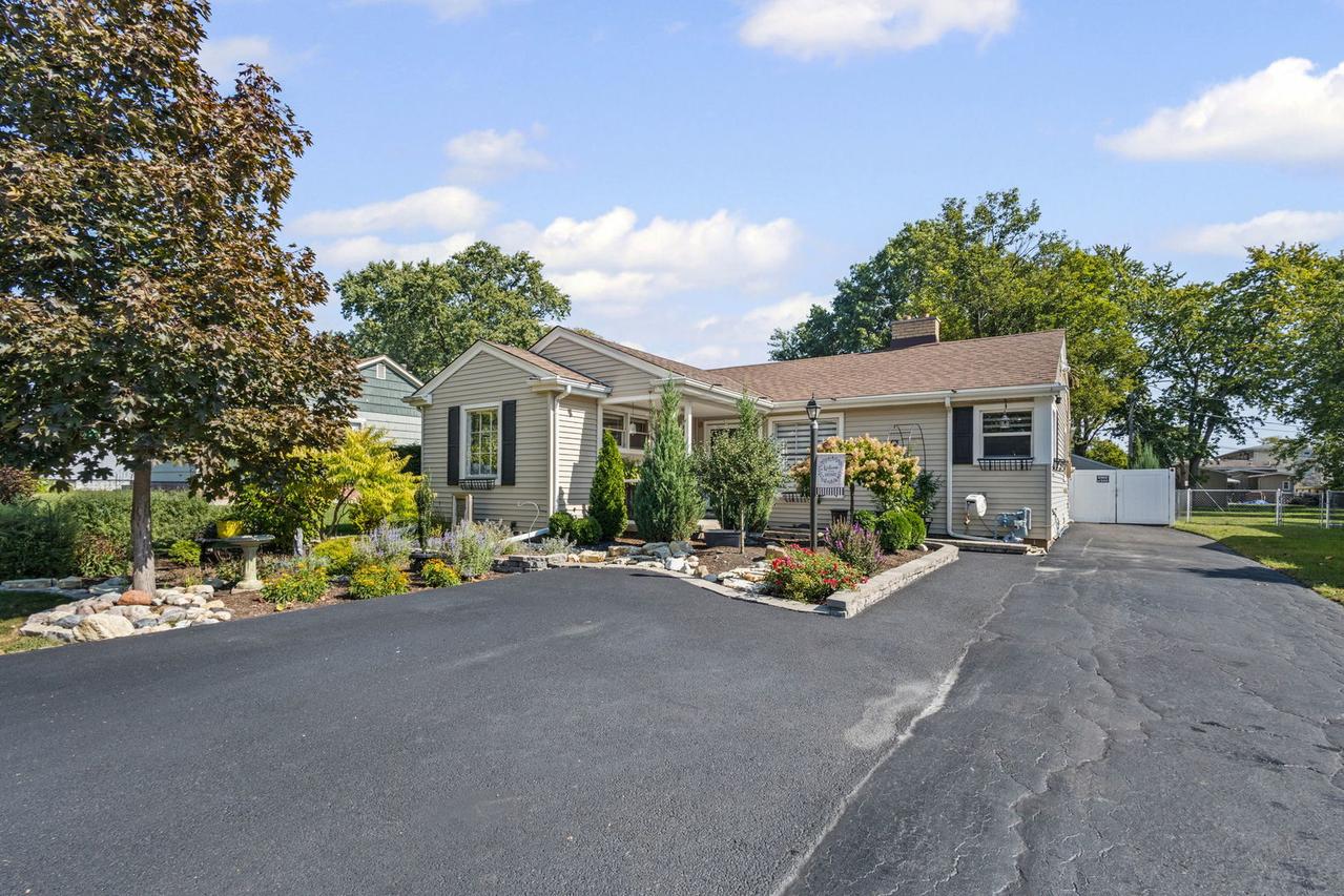 17377 71st Ave., Tinley Park, IL 60477