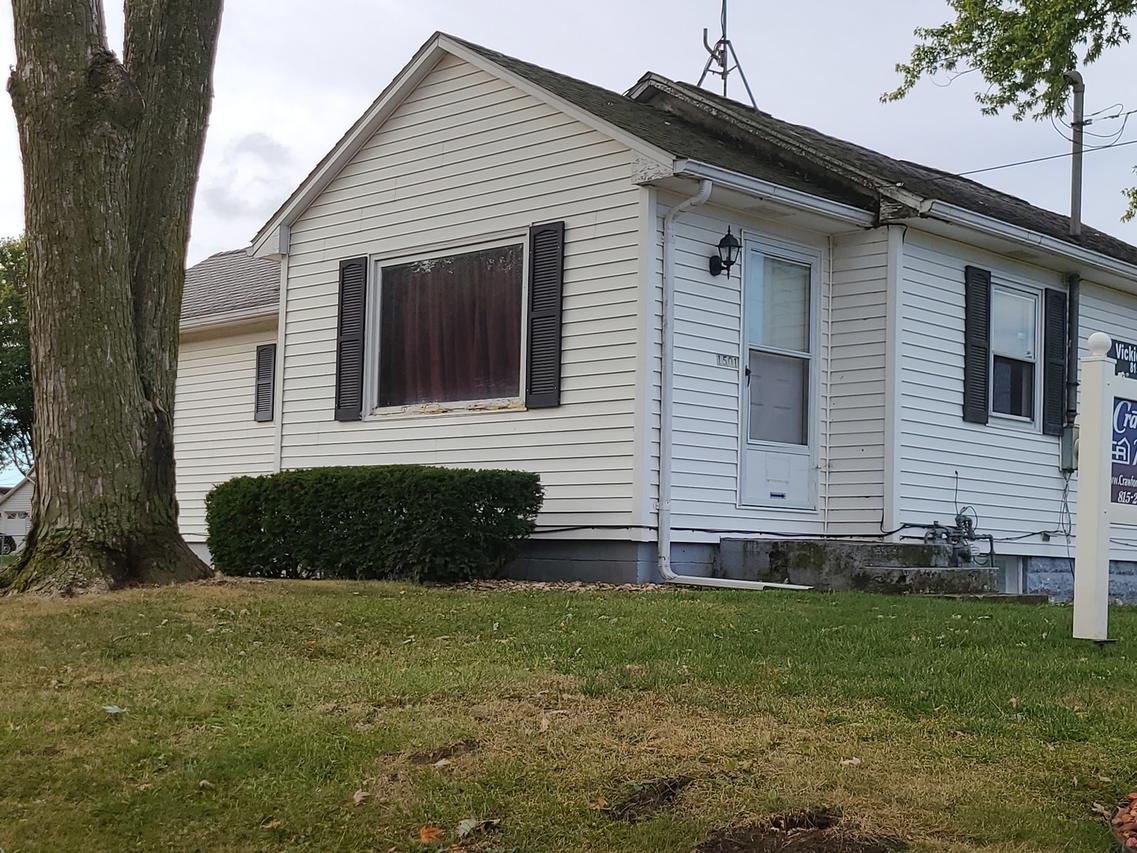 1501 S College Ave., Dixon, IL 61021