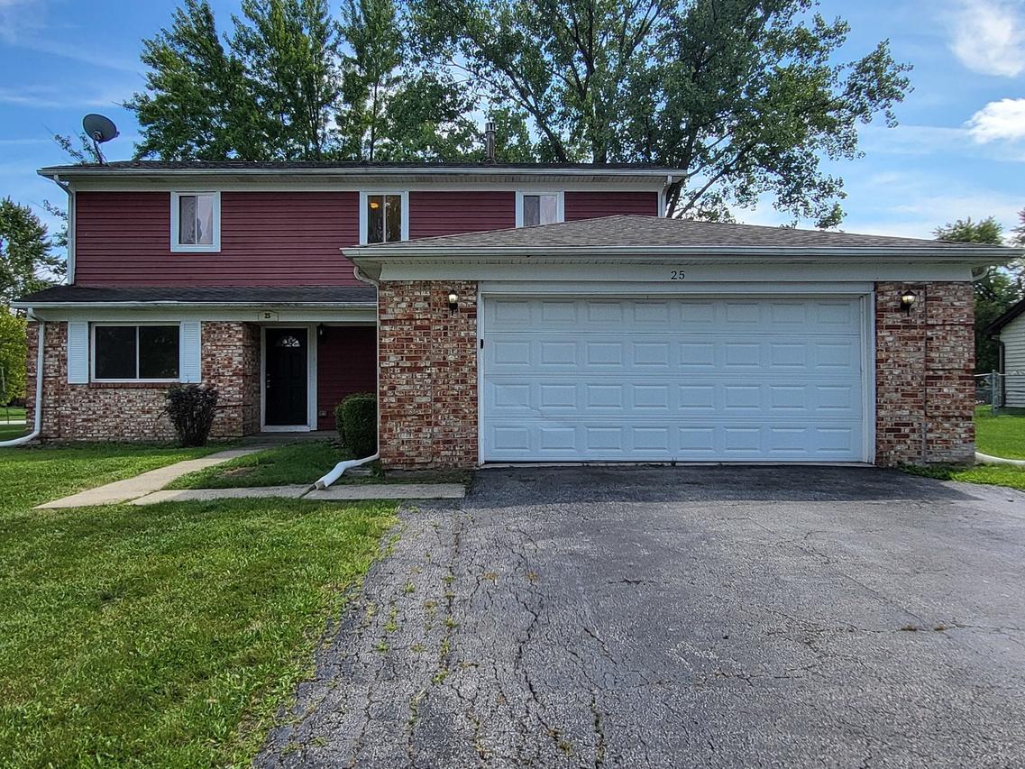 25 Pheasant Rd., Matteson, IL 60443