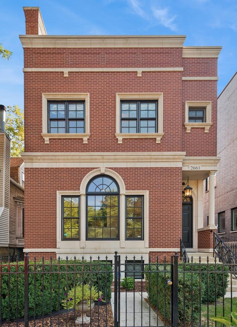 2661 N Dayton St., Chicago, IL 60614