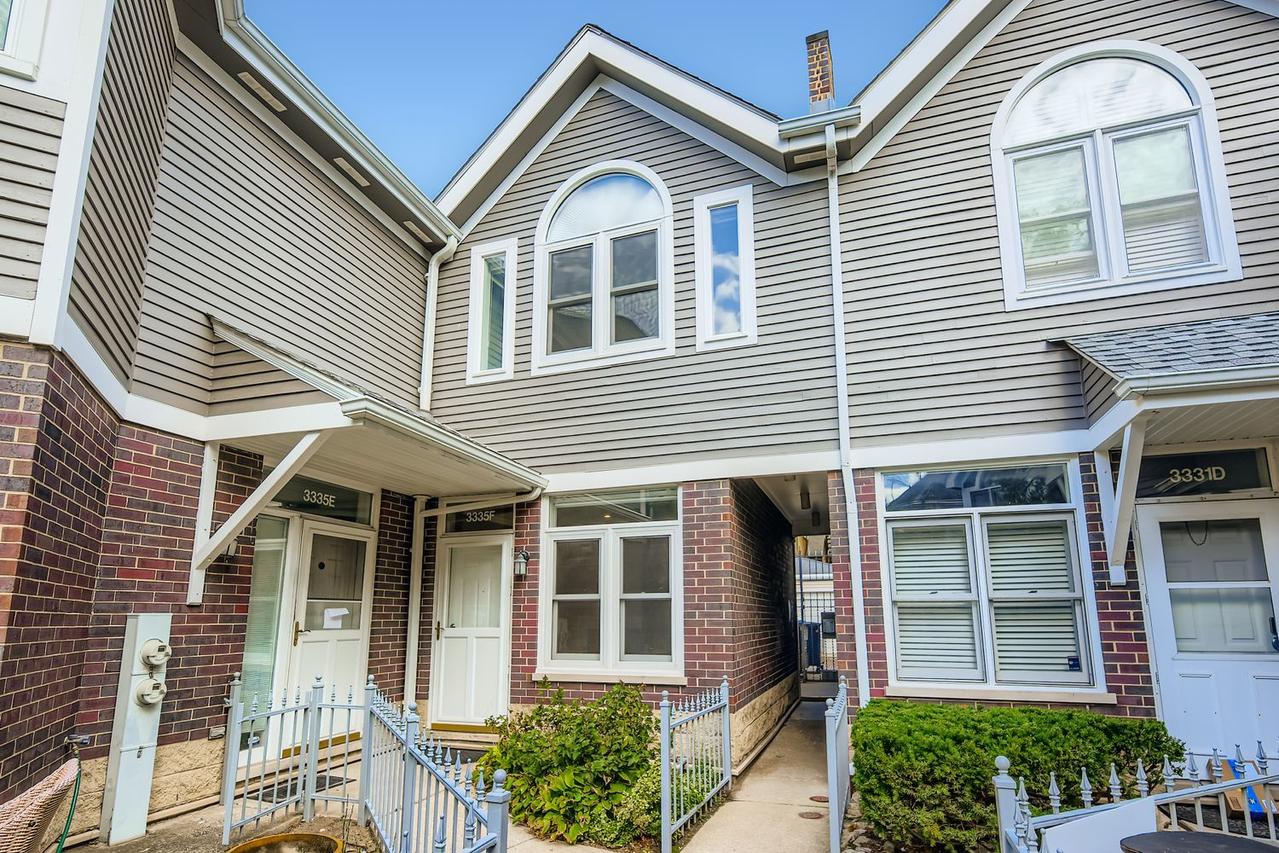 3335 N Racine Ave. #F, Chicago, IL 60657