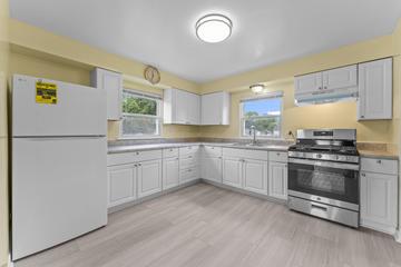 3101 Gilboa Ave., Zion, IL 60099