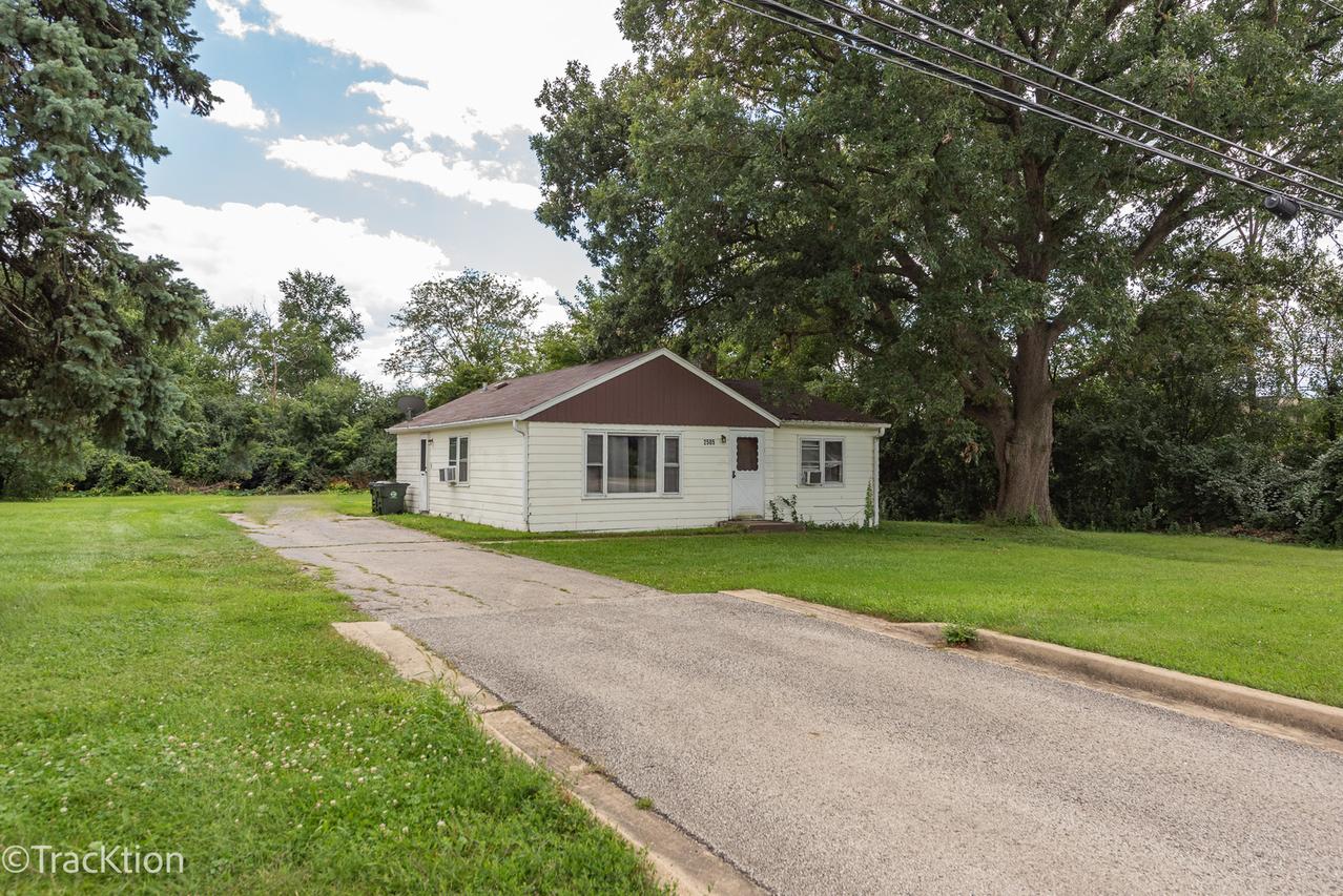 2505 75th St., Darien, IL 60561