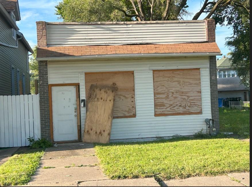 32 W 104th St., Chicago, IL 60628