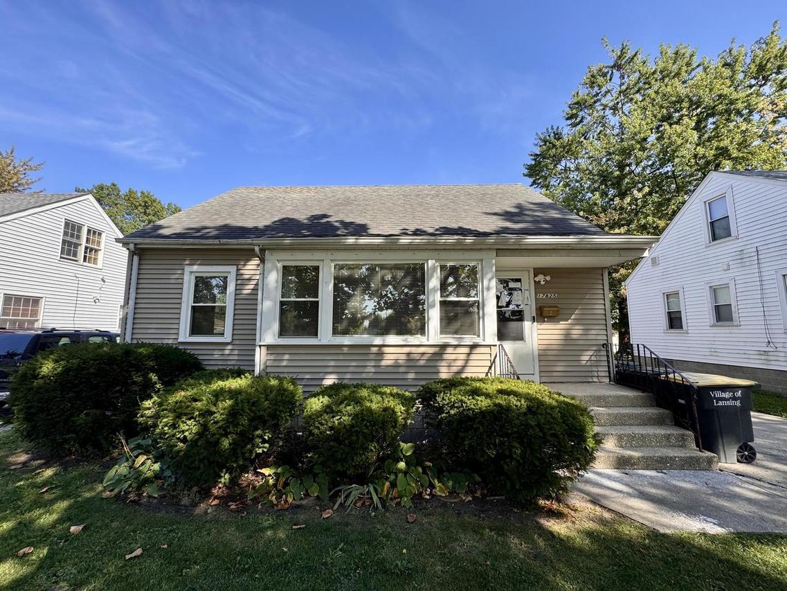 17825 Oakley Ave., Lansing, IL 60438