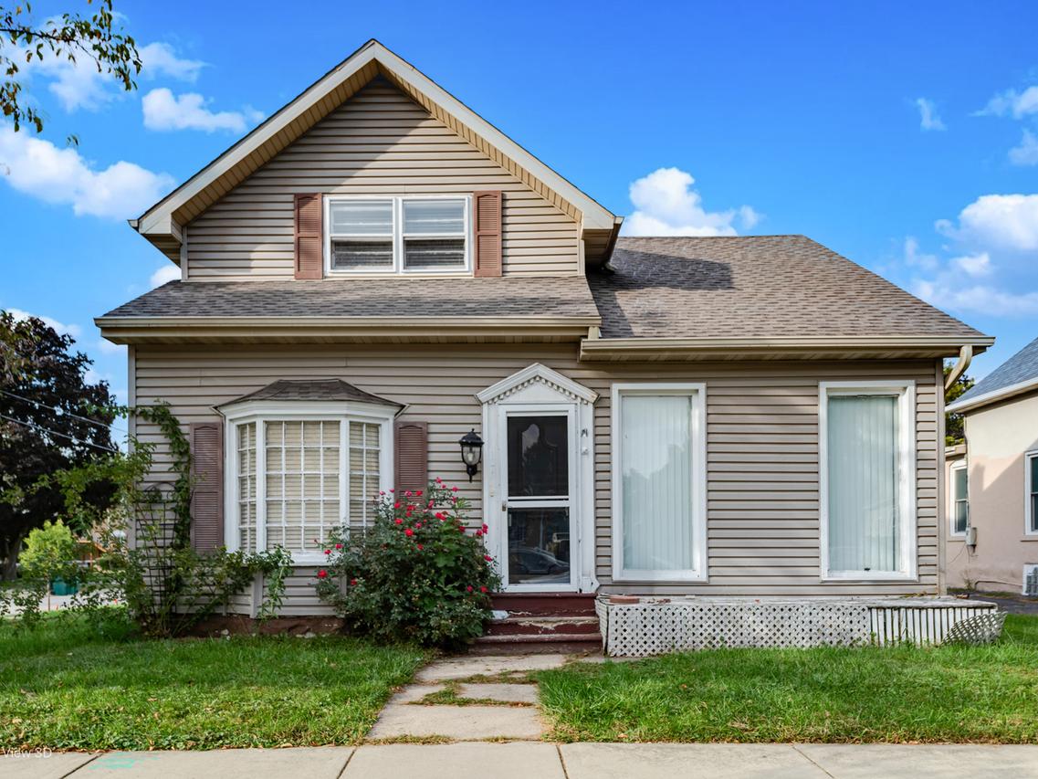 817 Oneida St., Joliet, IL 60435