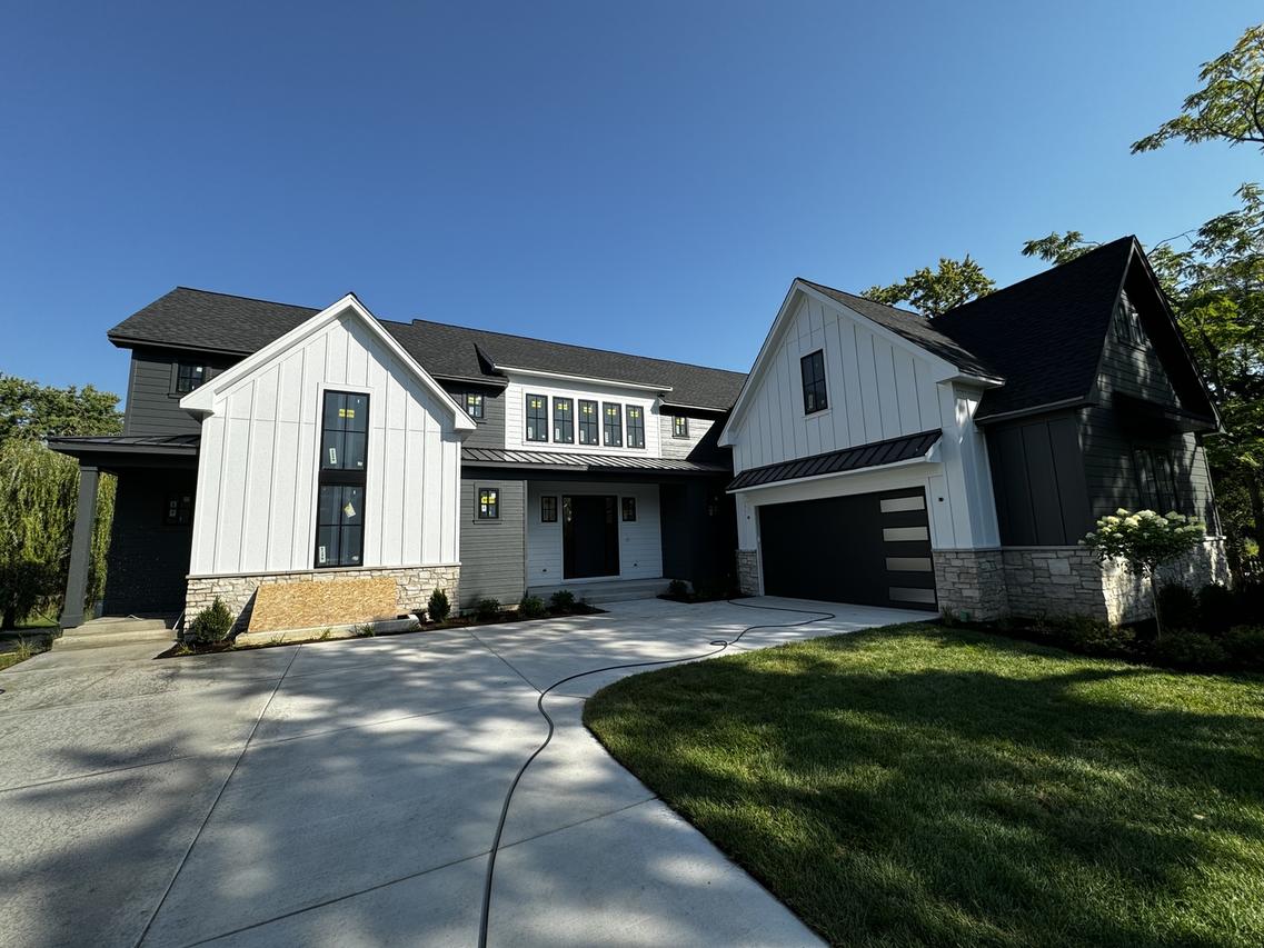 1445 Pfingsten Rd., Northbrook, IL 60062