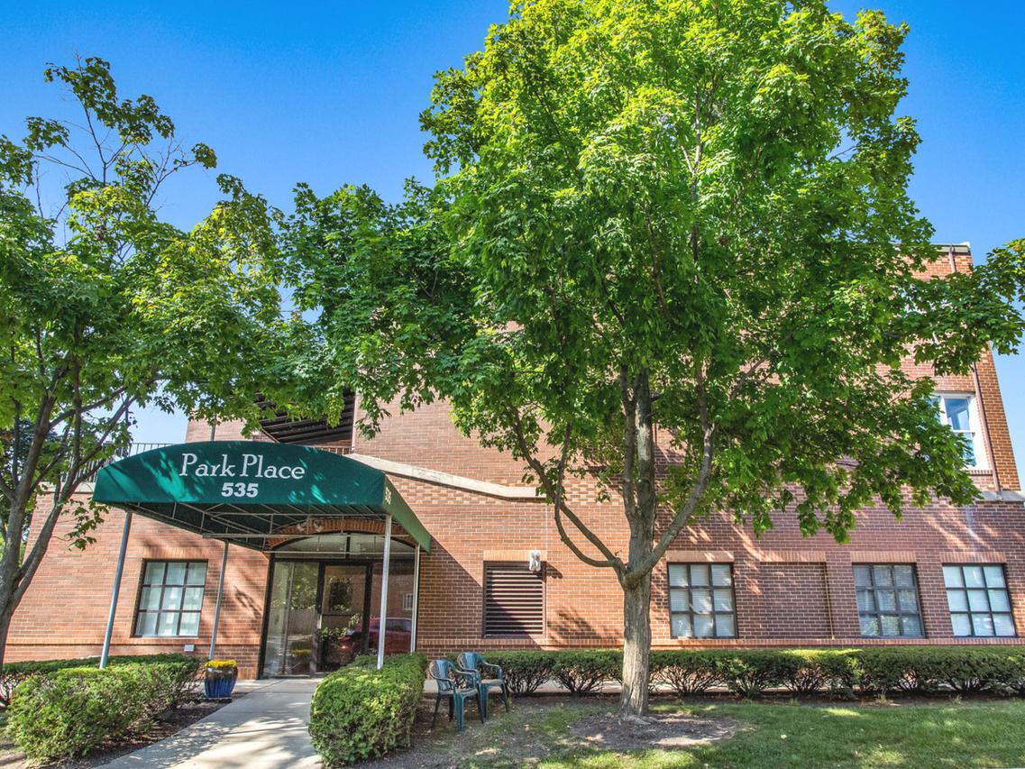 [Address Hidden by Seller], Kenilworth, IL 60043