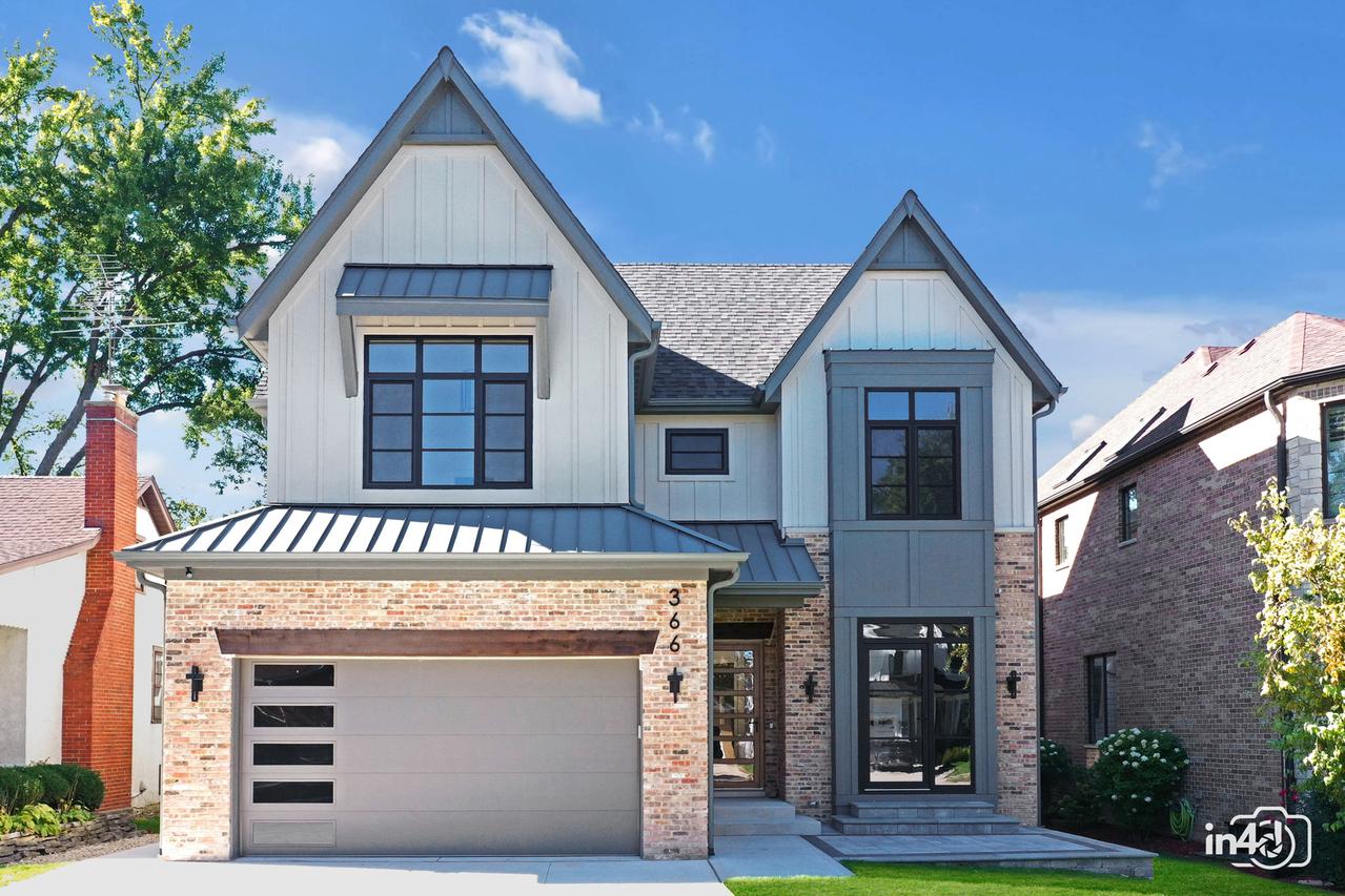 366 N Highview Ave., Elmhurst, IL 60126