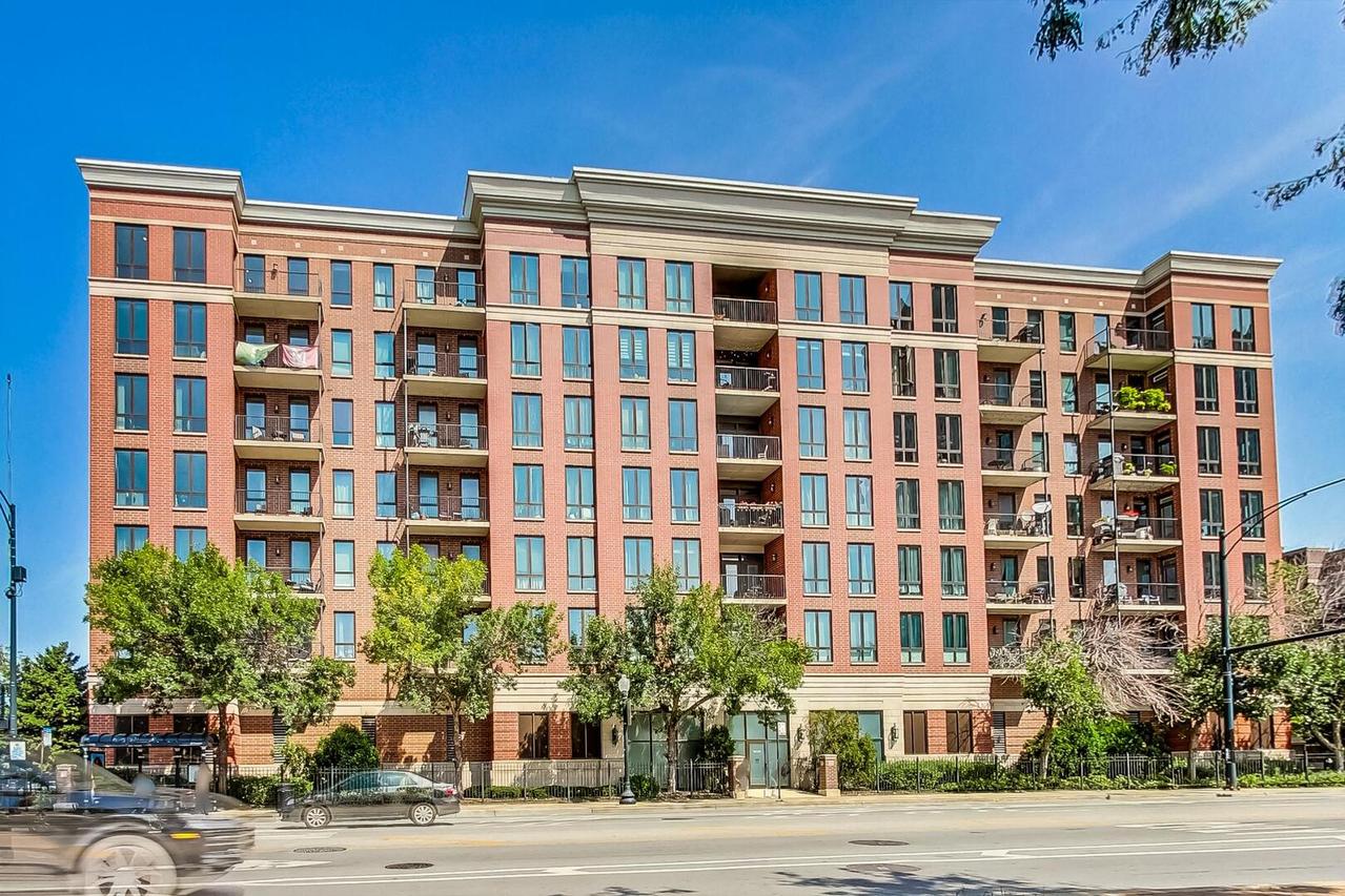 343 W Old Town Ct. #604, Chicago, IL 60610