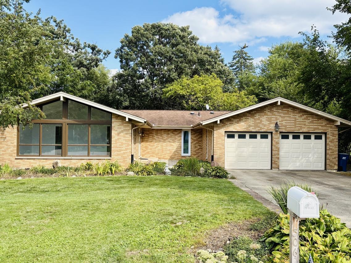 506 Stevens Ct., Sleepy Hollow, IL 60118