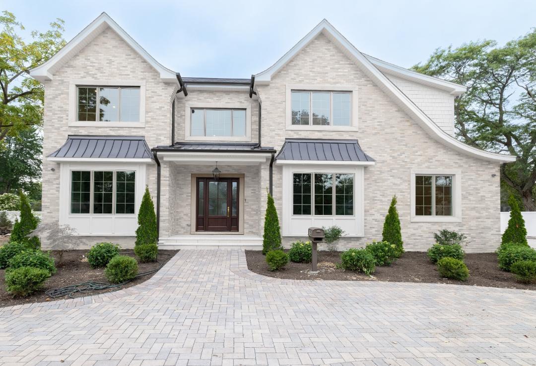 164 Wagner Rd., Northfield, IL 60093