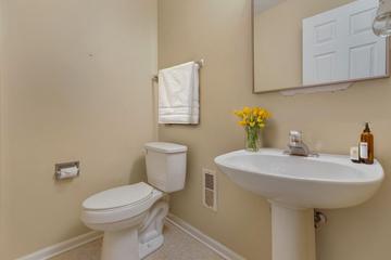 1414 Remington Ct., Grayslake, IL 60030