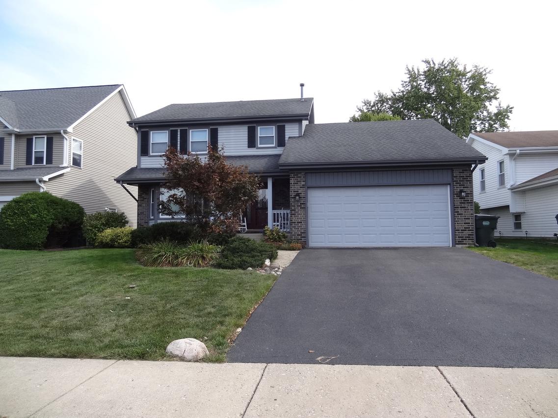 51 S Pershing Ave., Mundelein, IL 60060