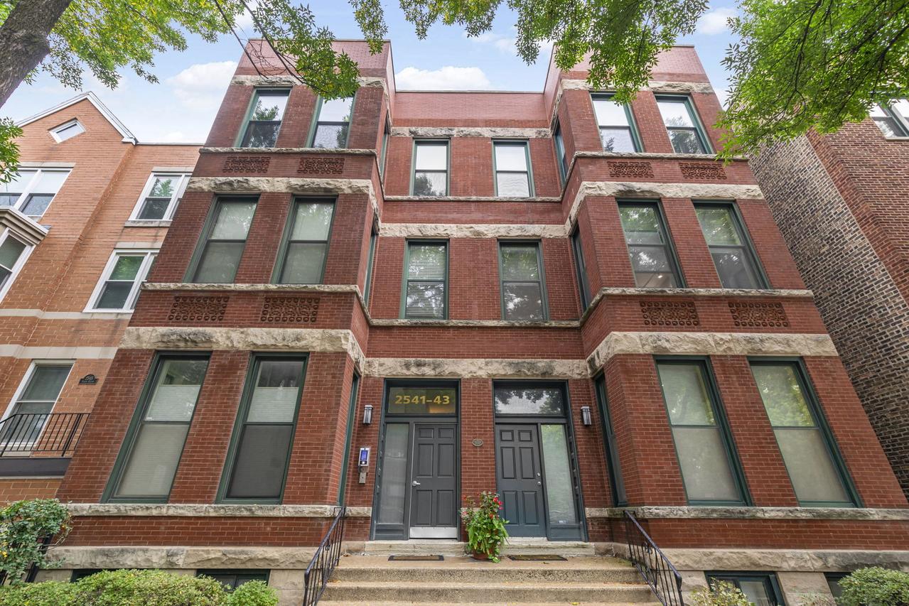2541 N Racine Ave. #2, Chicago, IL 60614