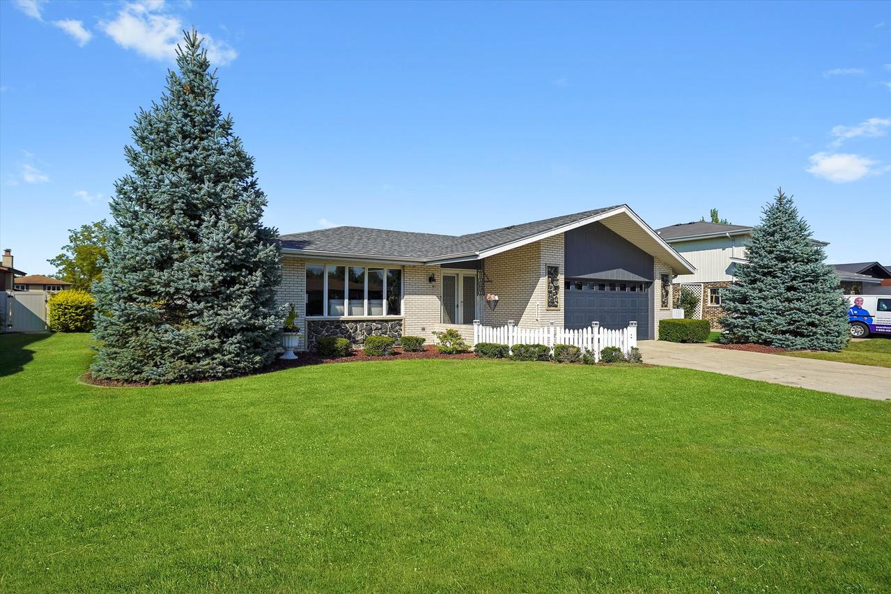 6052 W 129th Pl., Palos Heights, IL 60463