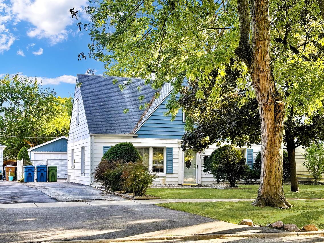 4029 W 99th St., Oak Lawn, IL 60453