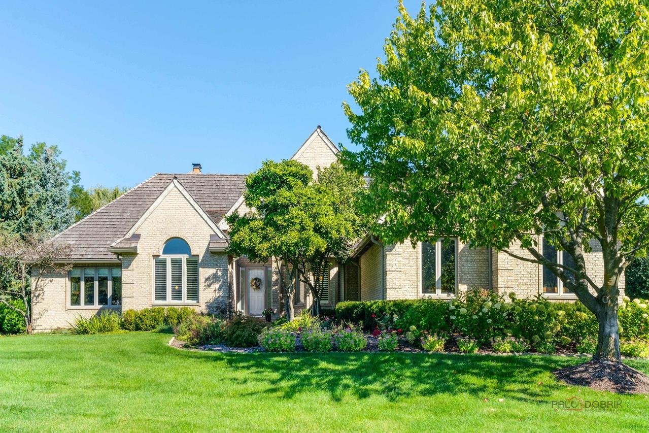 21560 W Hampshire Pl., Mundelein, IL 60060