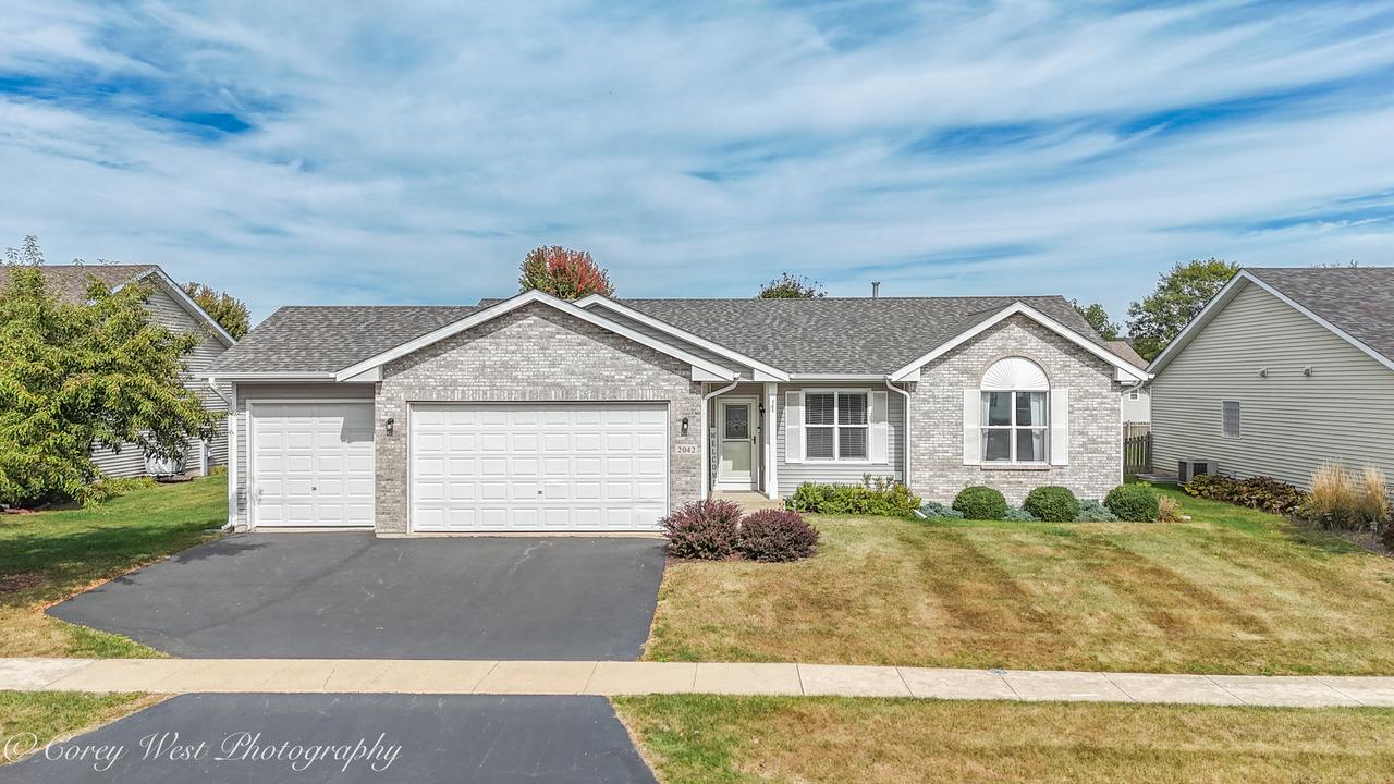 2042 Lafayette Dr., Belvidere, IL 61008
