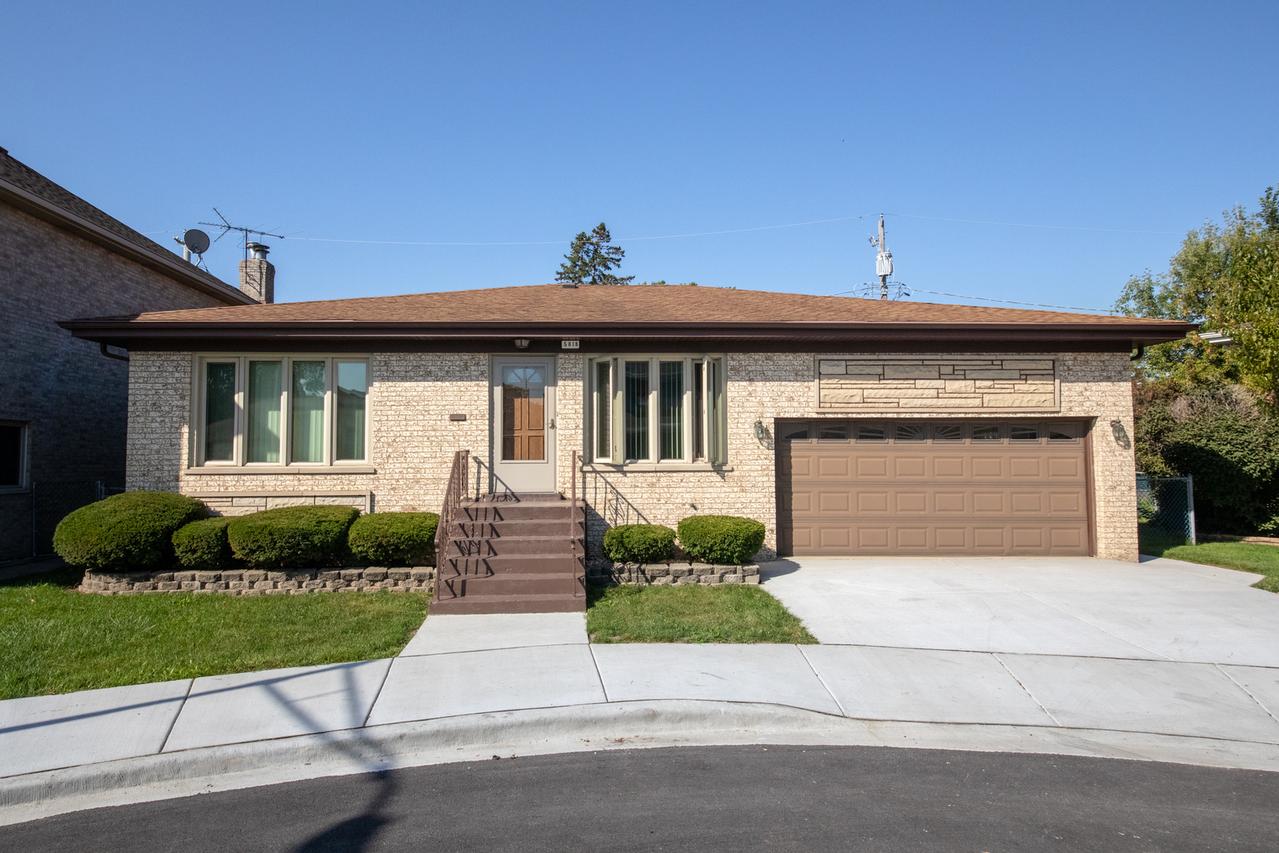 5818 N Octavia Ave., Chicago, IL 60631