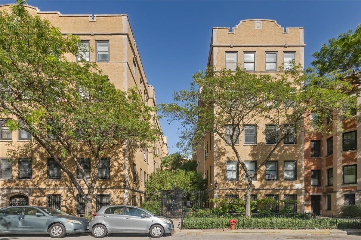 630 W Waveland Ave. #2A, Chicago, IL 60613