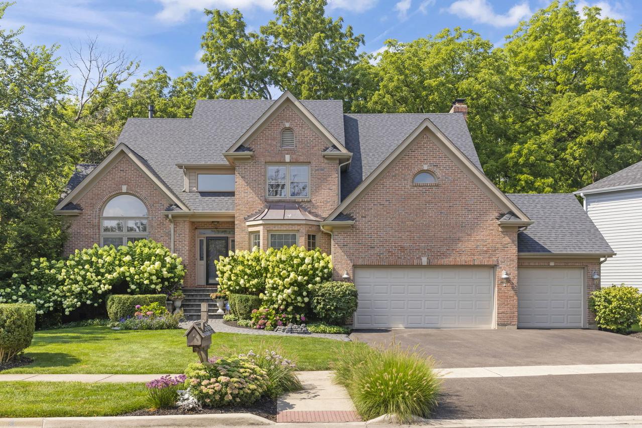 6524 Greene Rd., Woodridge, IL 60517