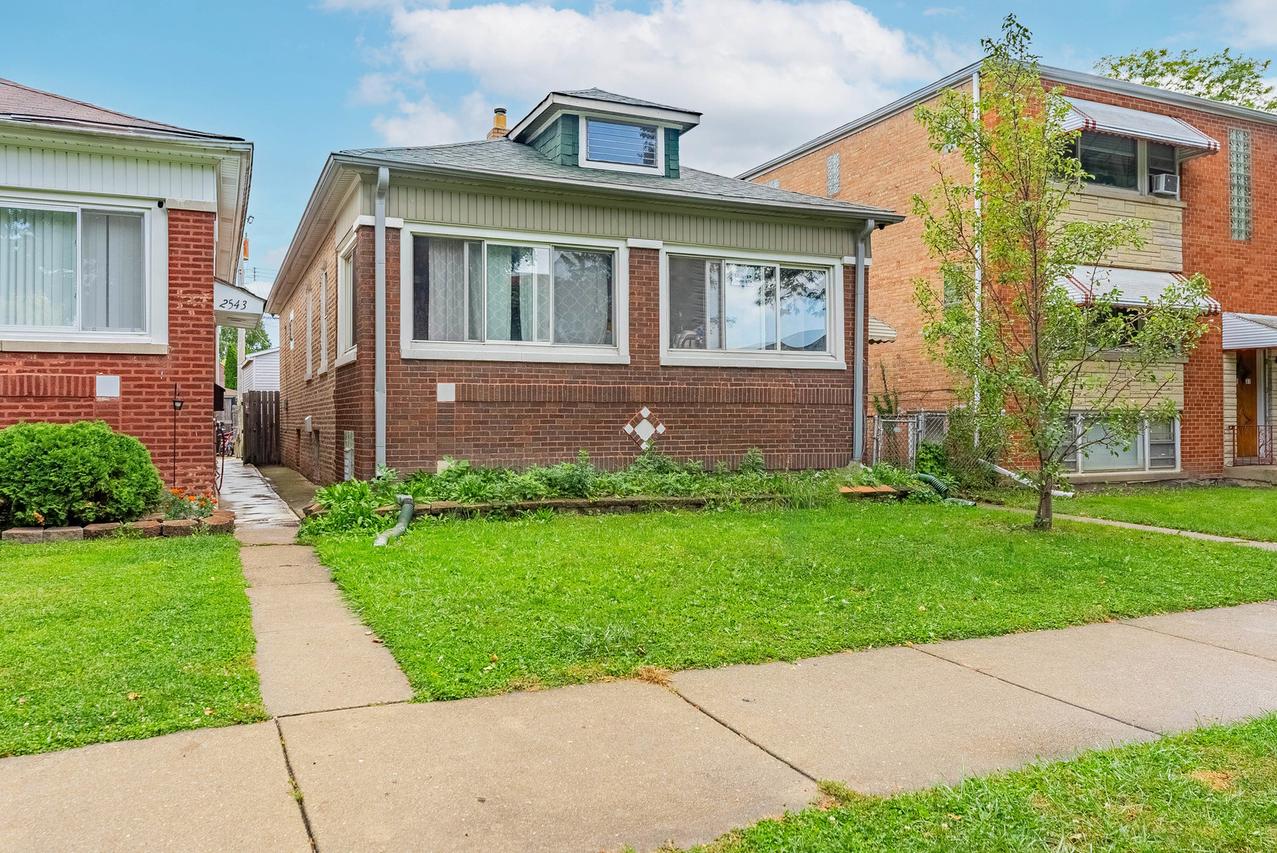 2541 N Mont Clare Ave., Chicago, IL 60707