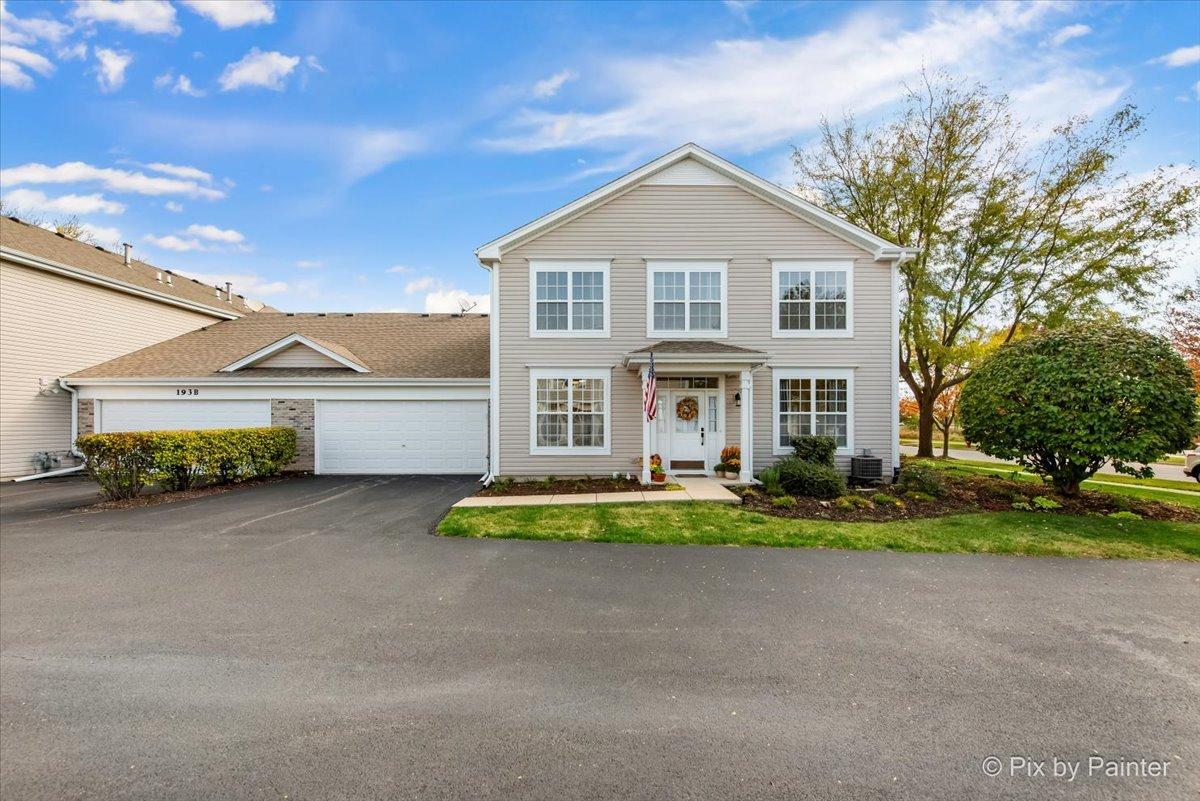 193 W Park Ave. #A, Sugar Grove, IL 60554