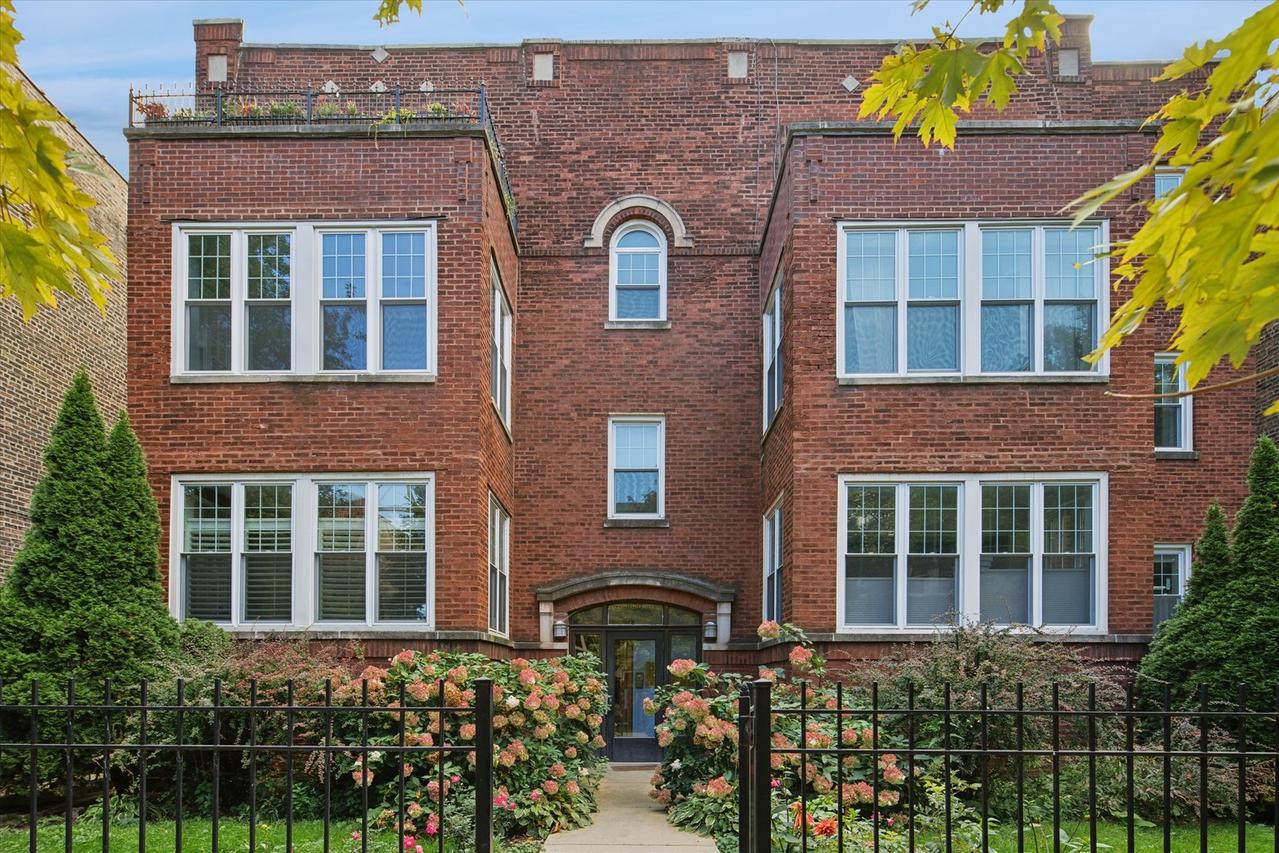 2617 W Leland Ave. #1, Chicago, IL 60625