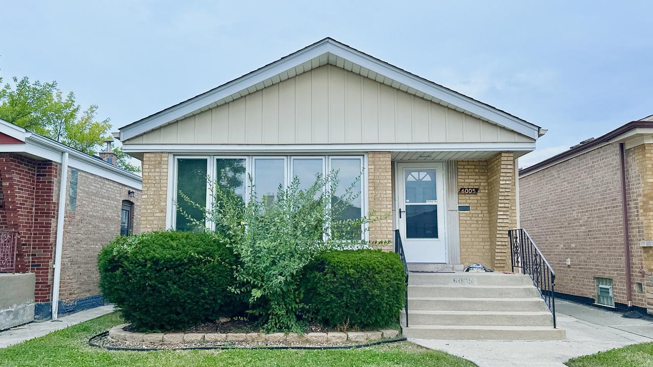 6005 S Menard Ave., Chicago, IL 60638