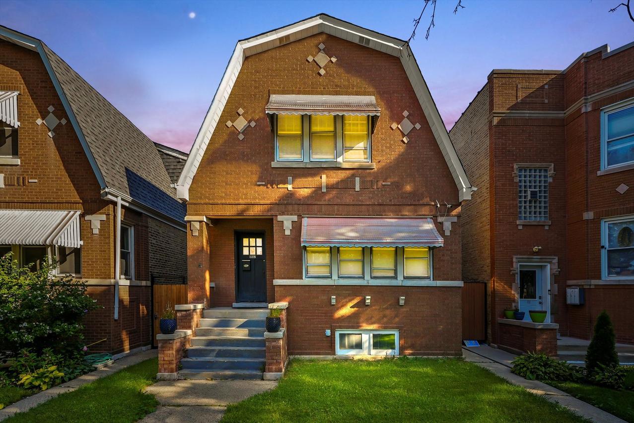 5108 W Wrightwood Ave., Chicago, IL 60639