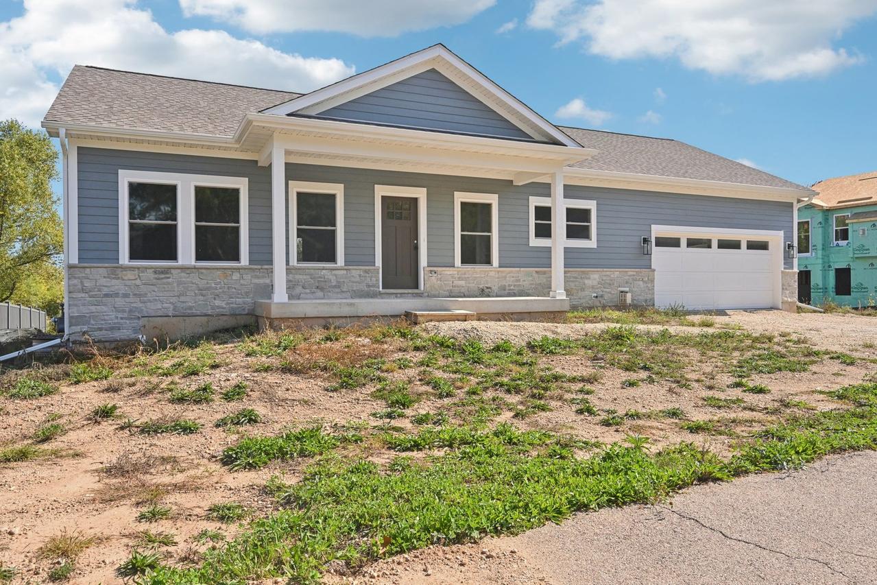 595 Mildred Dr., Marengo, IL 60152