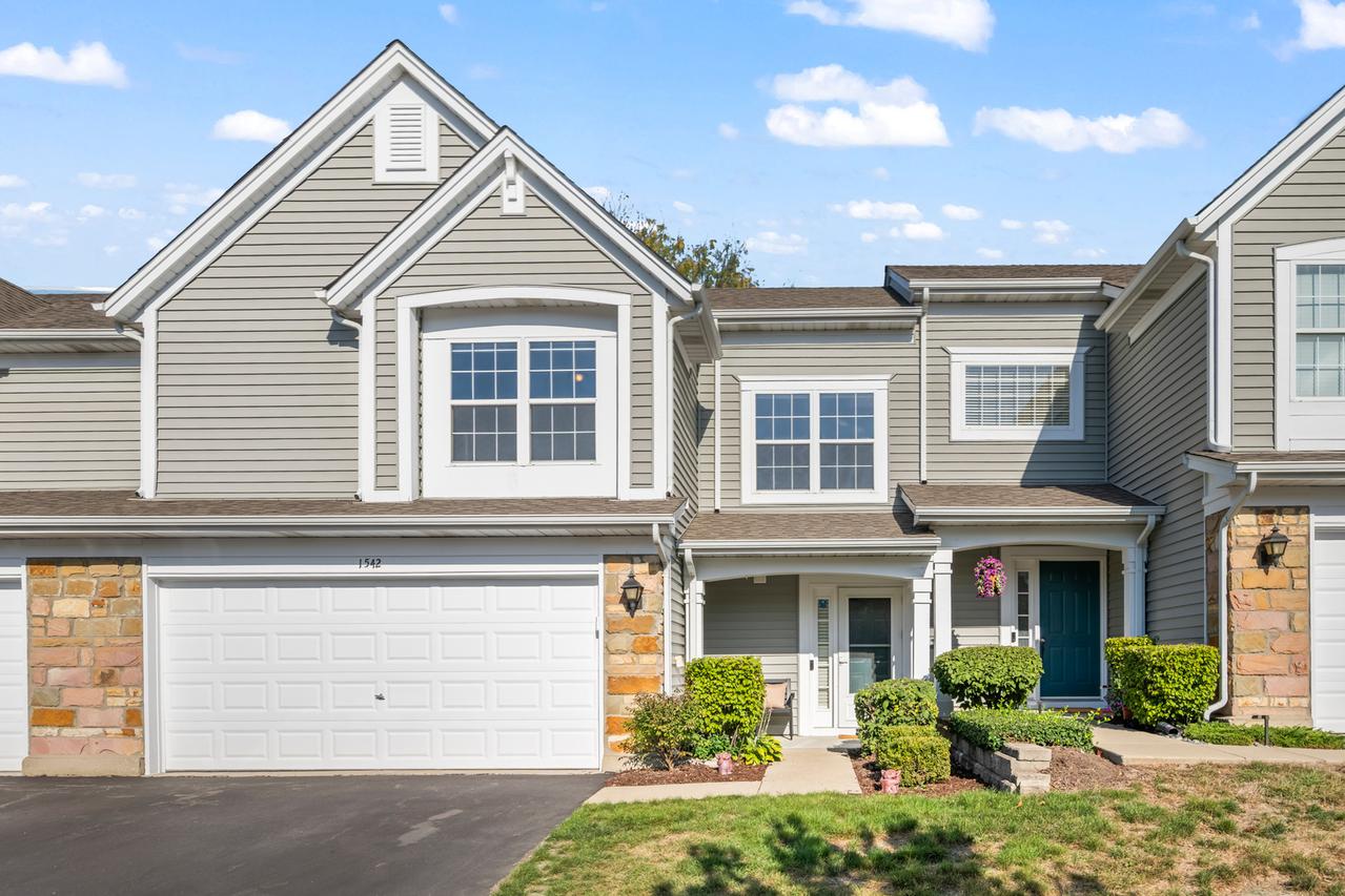 1542 E Baronet Ln., Palatine, IL 60074