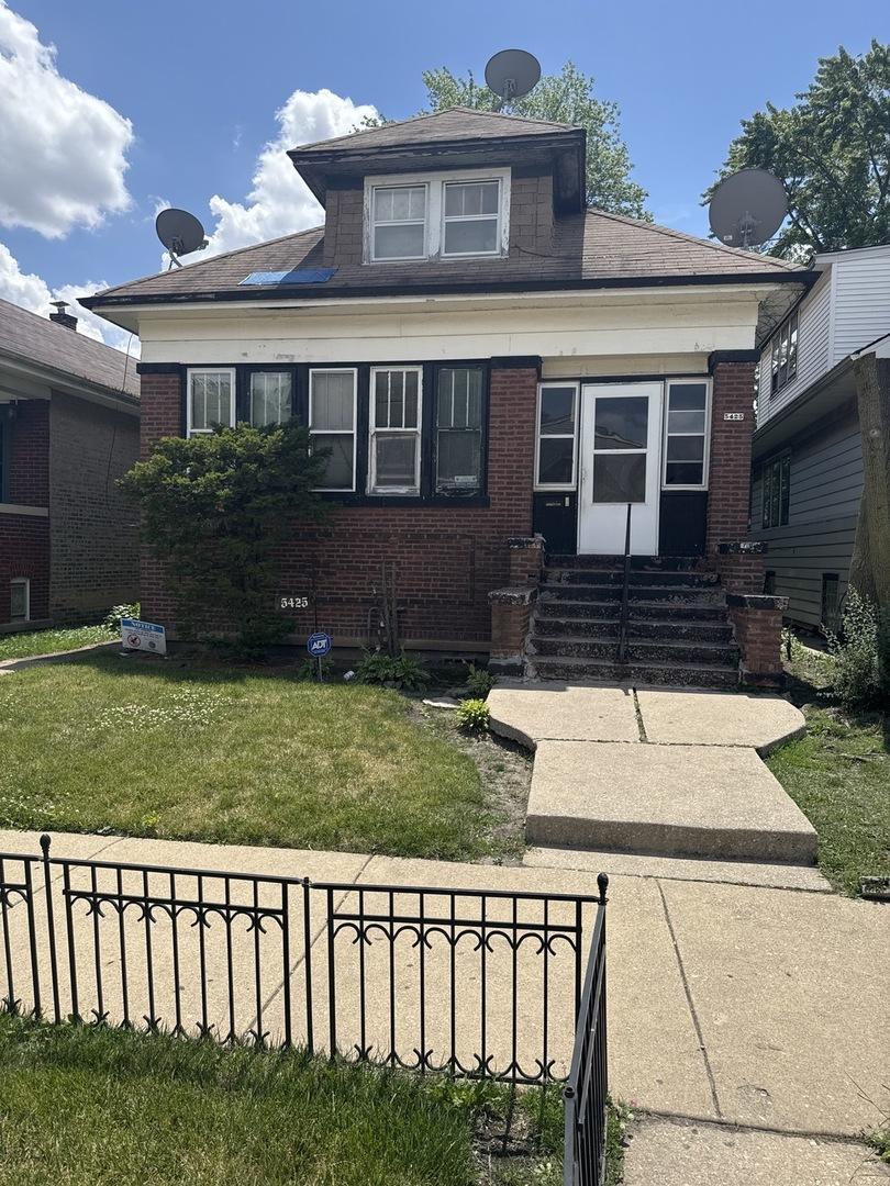 5425 W Kamerling Ave., Chicago, IL 60651