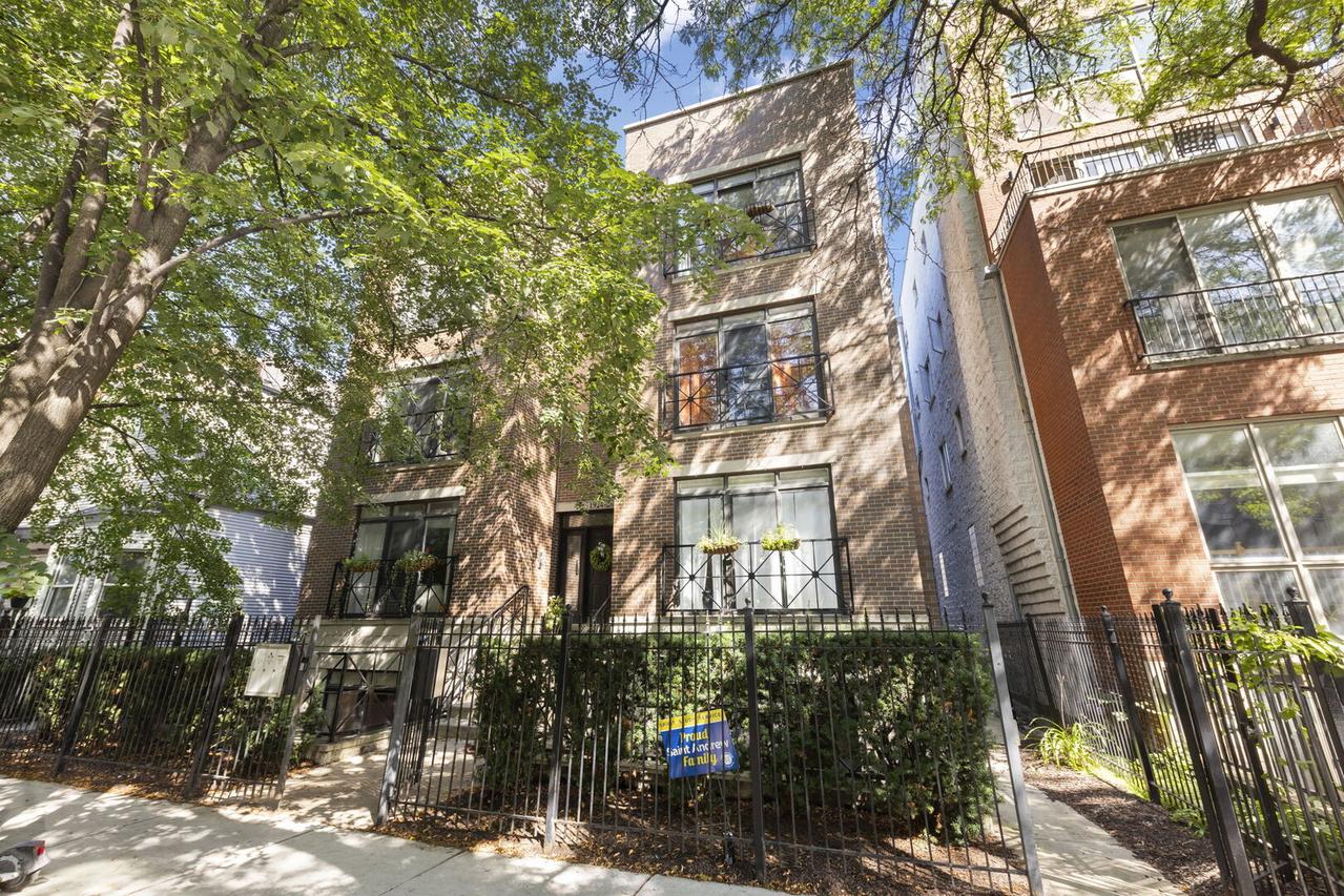 1924 W Diversey Pkwy. #3E, Chicago, IL 60614