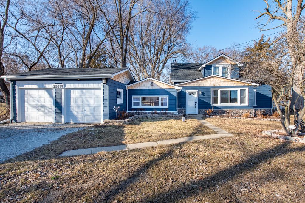 22678 W Silver Lake Ave., Antioch, IL 60002